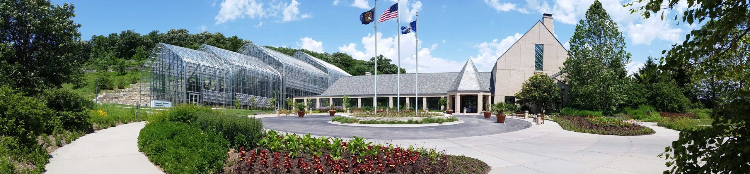 Panoramic view of entrance to Lauritzen Botanical Gardens in Omaha