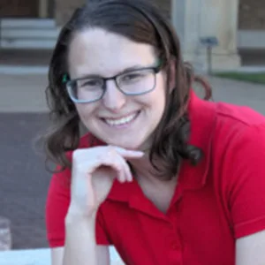 Kristen Smith headshot